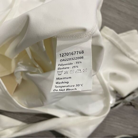 3/$25 ✺ Commense White Square Neck bodysuit M NWT - Picture 4 of 6
